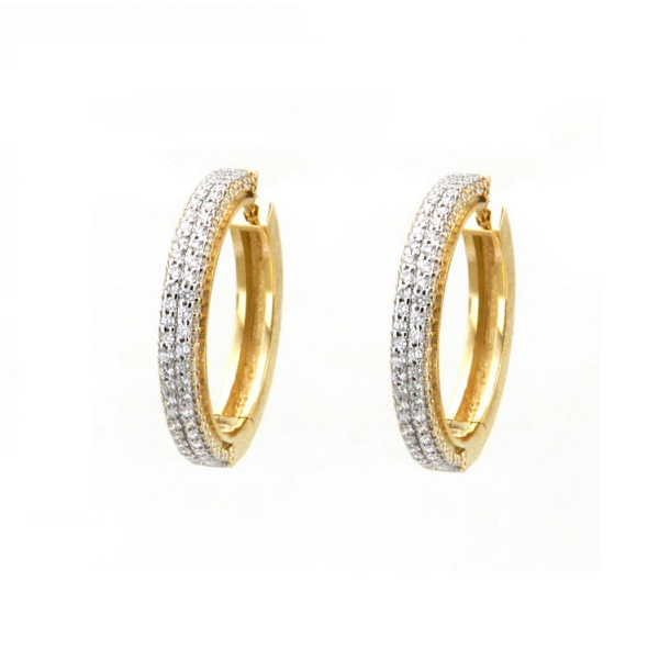 Золотые сережки-кольца с бриллиантами.