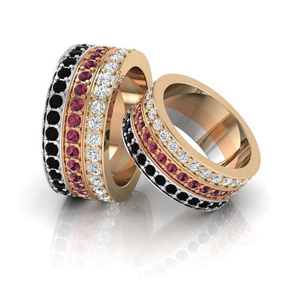 Парные кольца с бриллиантами и рубинами