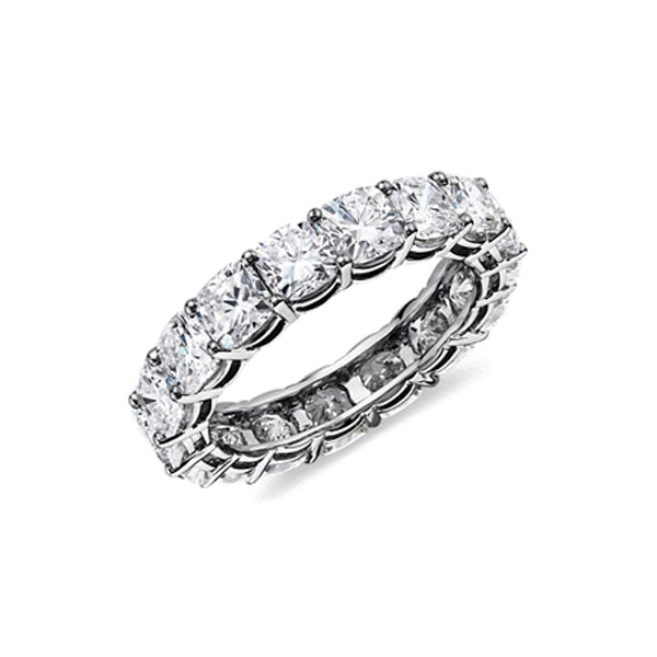 Обручальное кольцо с бриллиантовой дорожкой огранки 