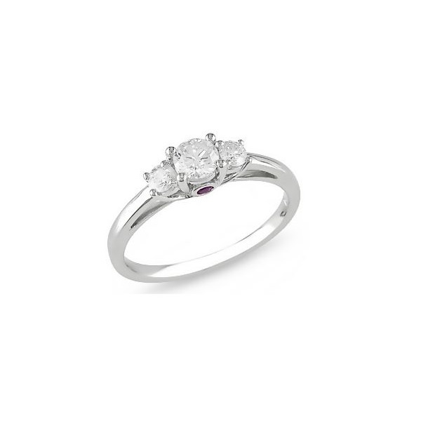 Помолвочное кольцо из белого золота с бриллиантами и рубинами