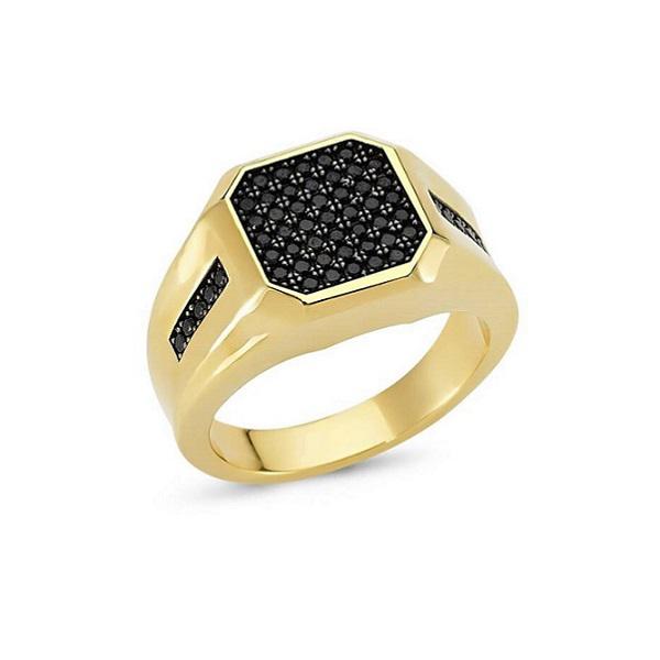 Перстень из желтого золота с черными  бриллиантами